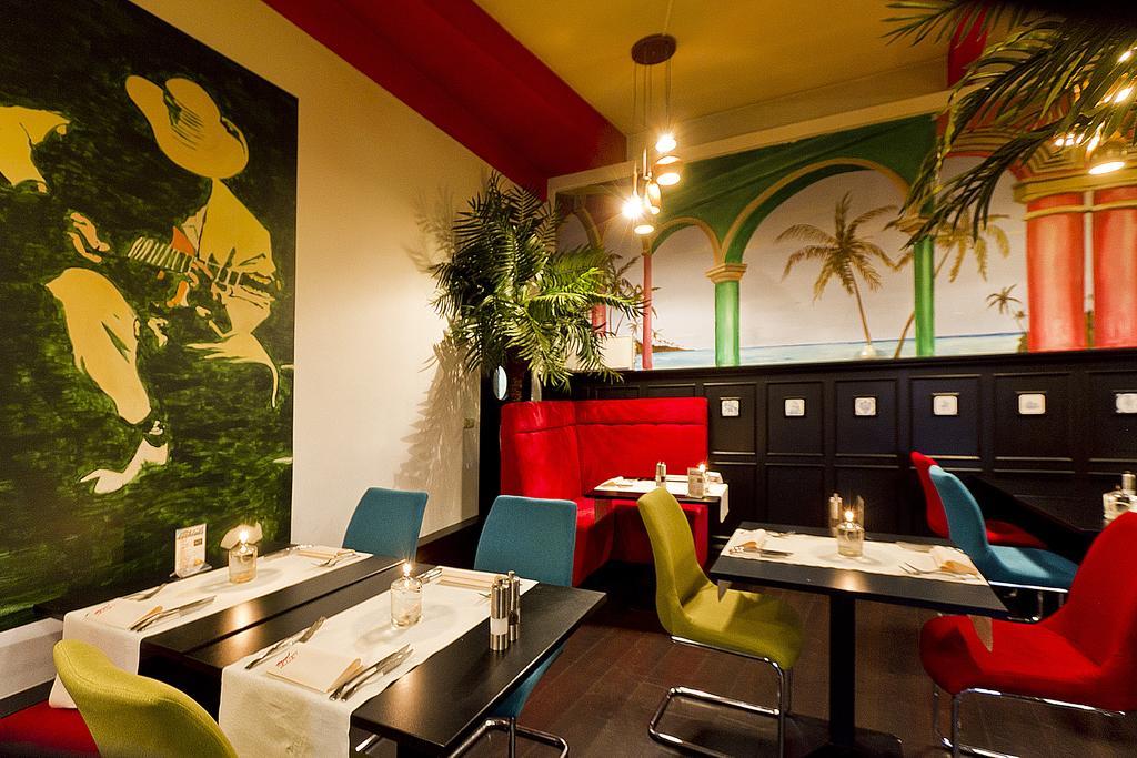 Hotel Cuba Libre فِيْلين المظهر الخارجي الصورة